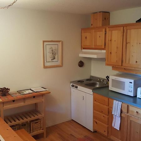 Bed and Breakfast Wettstone Guest Ranch Bridge Lake Habitación foto