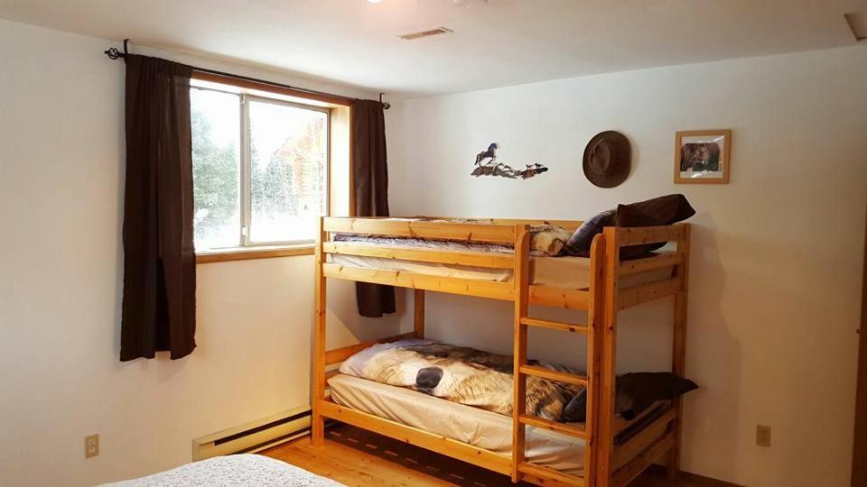 Bed and Breakfast Wettstone Guest Ranch Bridge Lake Habitación foto
