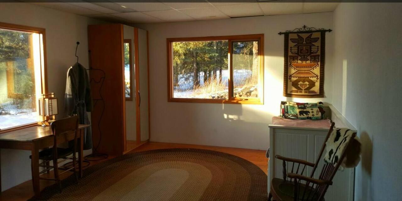 Bed and Breakfast Wettstone Guest Ranch Bridge Lake Habitación foto