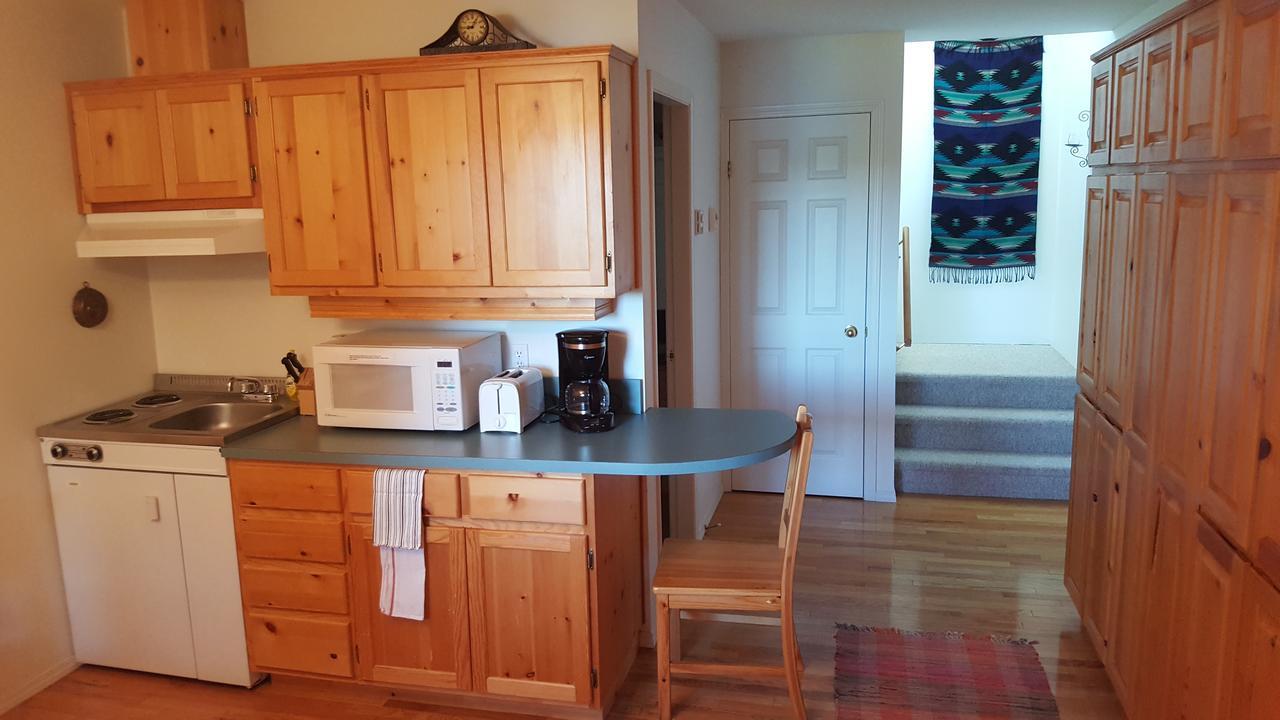 Bed and Breakfast Wettstone Guest Ranch Bridge Lake Exterior foto