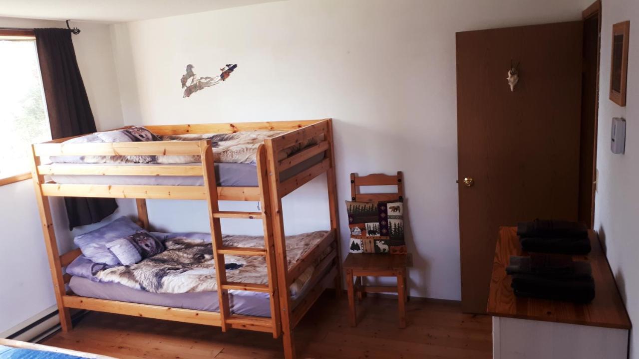 Bed and Breakfast Wettstone Guest Ranch Bridge Lake Exterior foto